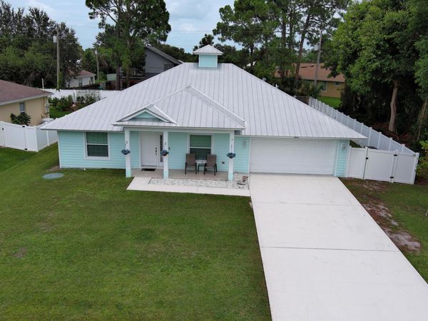 2861 SW GIRALDA Street, Port St. Lucie, FL 34953