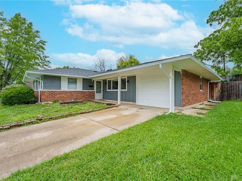 6689 Celestine Street, Huber Heights, OH 45424 Photo 4