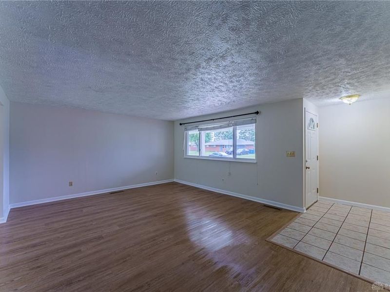 6689 Celestine Street, Huber Heights, OH 45424 Photo 7