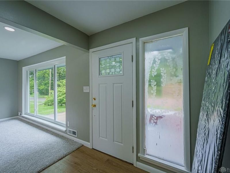 317 Elm Hill Drive, Harrison Township, OH 45415 Photo 8
