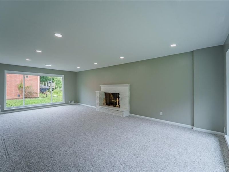 317 Elm Hill Drive, Harrison Township, OH 45415 Photo 9
