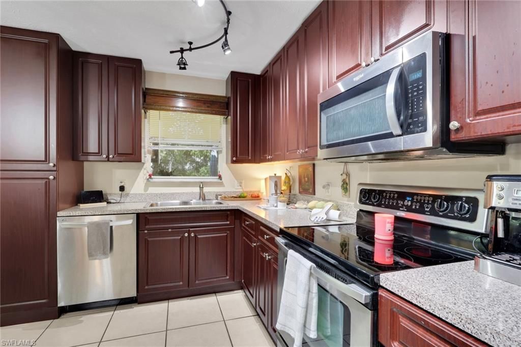 2001 48th St Sw, Naples, FL 34116 Photo