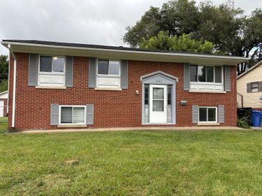 2052 New Orleans Drive, Lexington, KY 40505