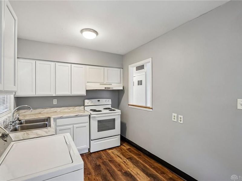 4504 Kingview Avenue, Dayton, OH 45420 Photo 13