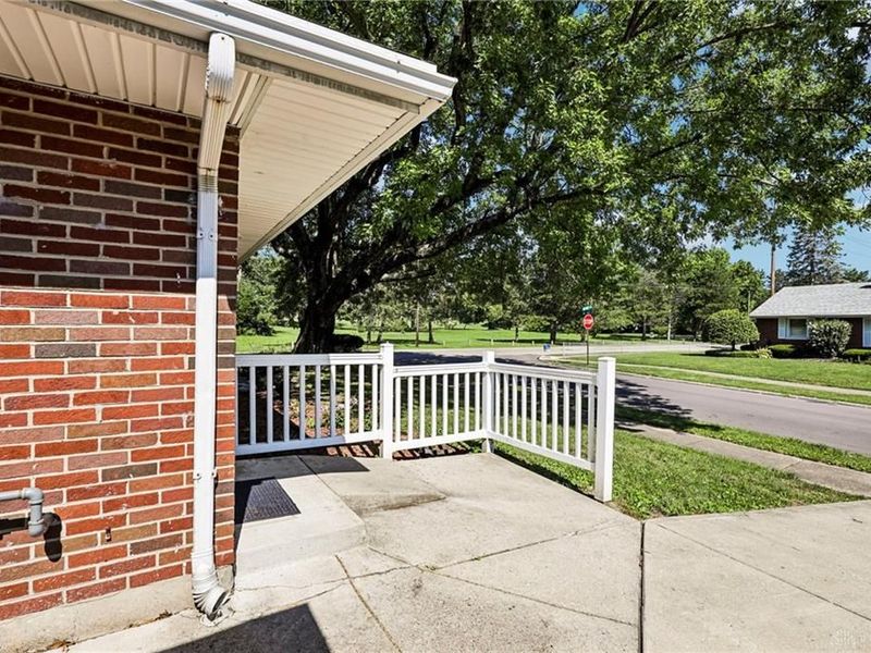 4504 Kingview Avenue, Dayton, OH 45420 Photo 28