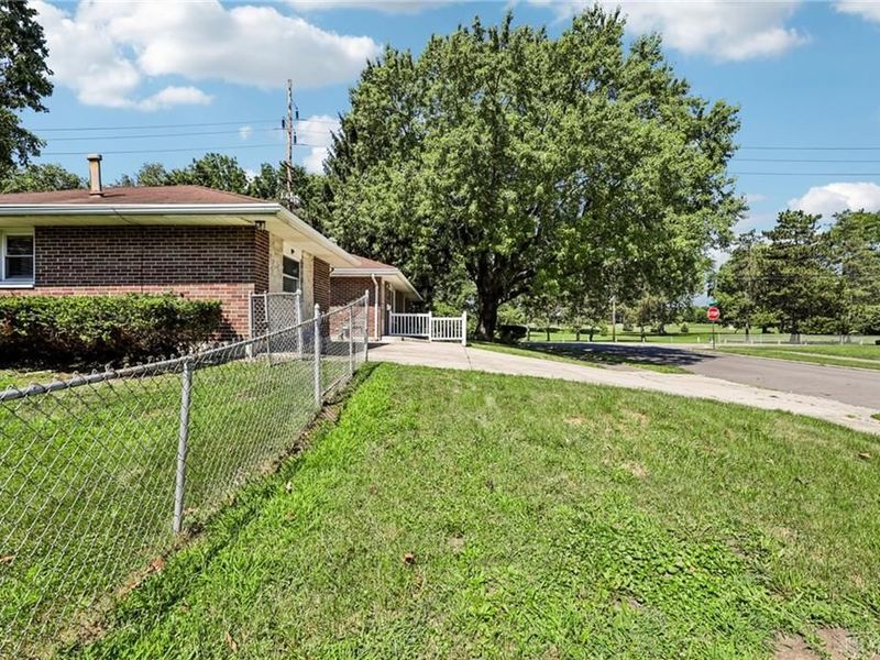 4504 Kingview Avenue, Dayton, OH 45420 Photo 29