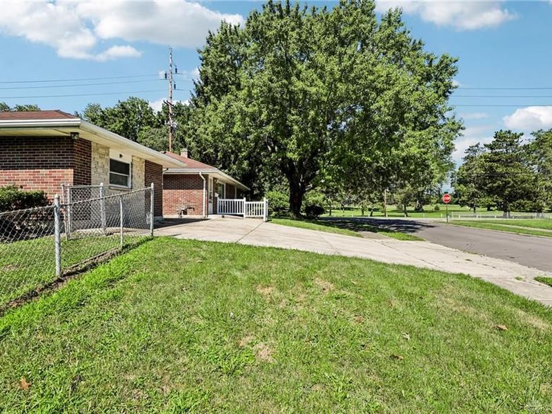 4504 Kingview Avenue, Dayton, OH 45420 Photo 3