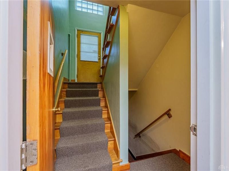 220 W Siebenthaler Avenue, Dayton, OH 45405 Photo 11