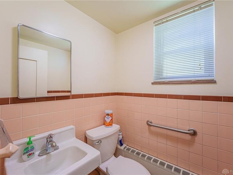 220 W Siebenthaler Avenue, Dayton, OH 45405 Photo 19