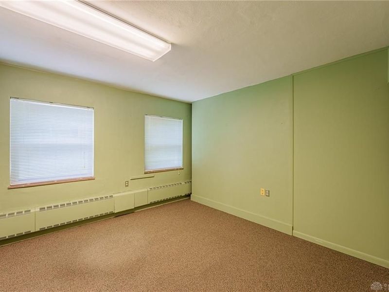 220 W Siebenthaler Avenue, Dayton, OH 45405 Photo 40