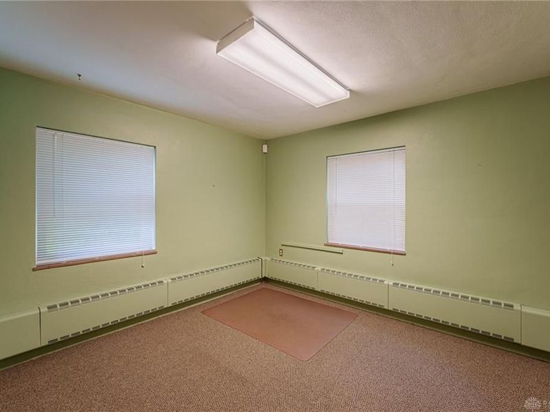 220 W Siebenthaler Avenue, Dayton, OH 45405 Photo 45