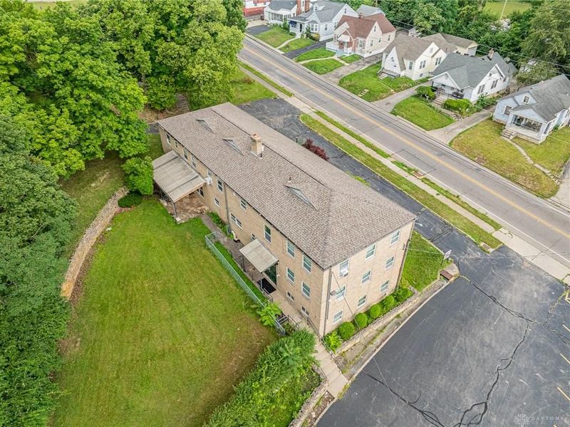 220 W Siebenthaler Avenue, Dayton, OH 45405 Photo 49