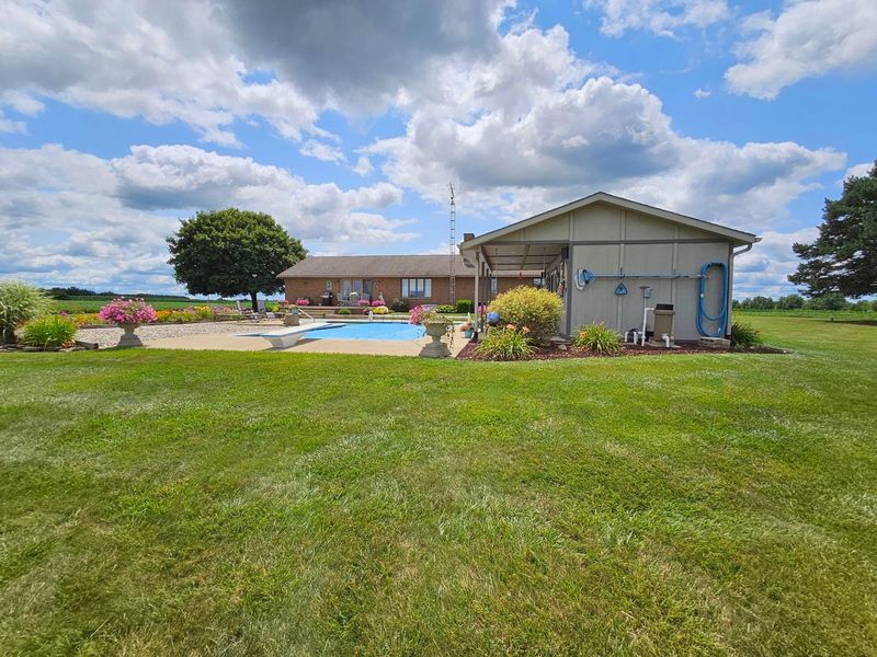 2560 Brokensword Road, Bucyrus, OH 44820 Photo 3