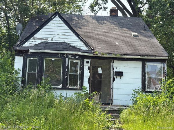 19471 Asbury Park , Detroit, Mi 48235