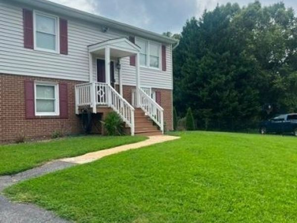 11925 Wedge Drive , Chester, VA 23831