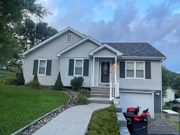 198 Rosemary St, Princeton, WV 24739