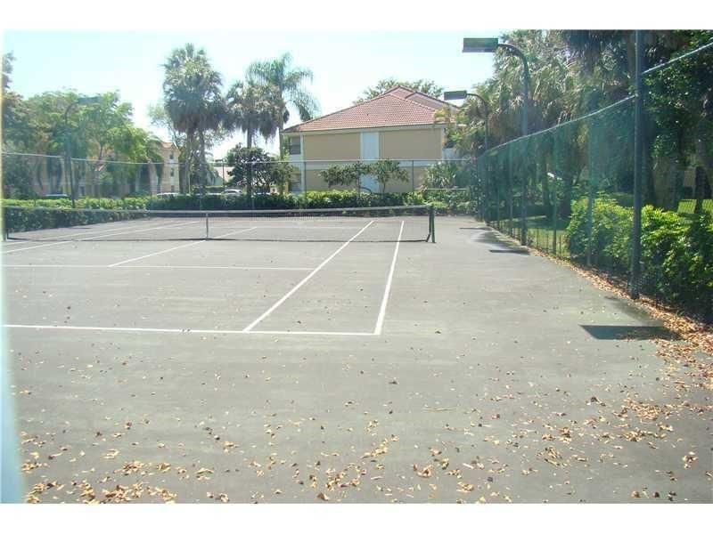 5641 Riverside Drive, Unit 306B1, Coral Springs, FL 33067 Photo