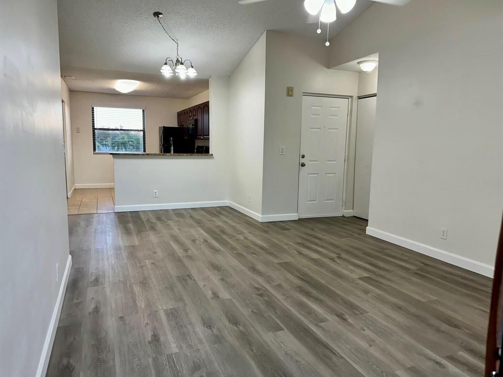 5641 Riverside Drive, Unit 306B1, Coral Springs, FL 33067 Photo