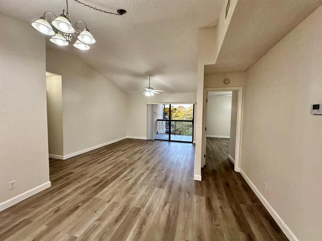 5641 Riverside Drive, Unit 306B1, Coral Springs, FL 33067 Photo