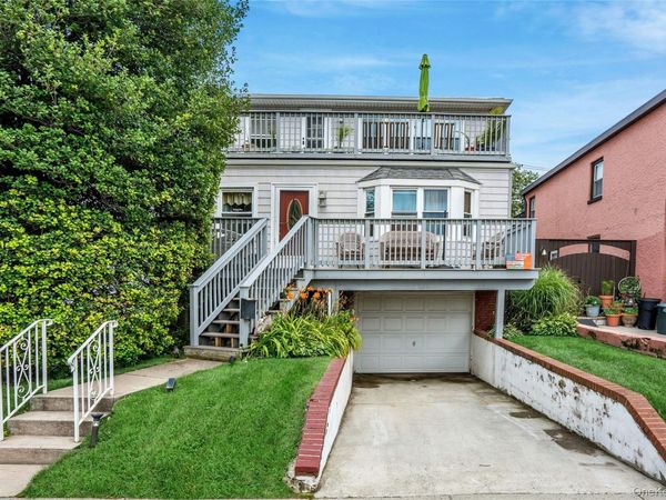 623 W Park Avenue , Long Beach, NY 11561