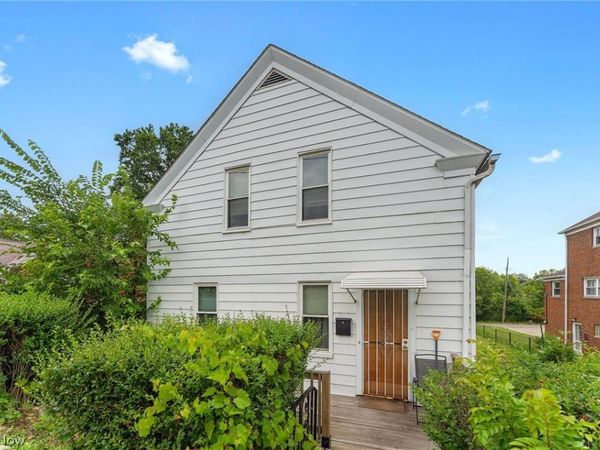 18914 Neff Road, Cleveland, OH 44119