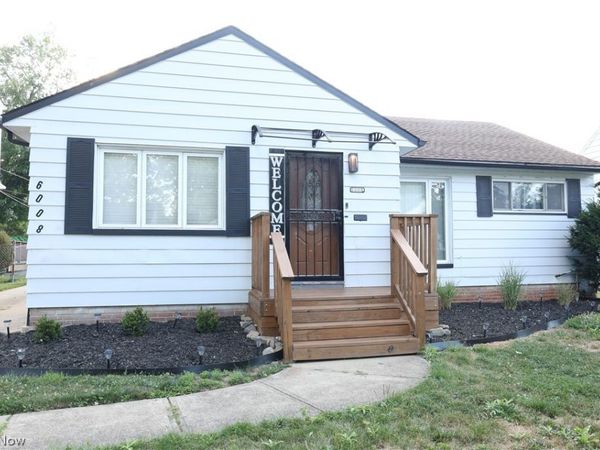6008 Monica Lane , Garfield Heights, OH 44125