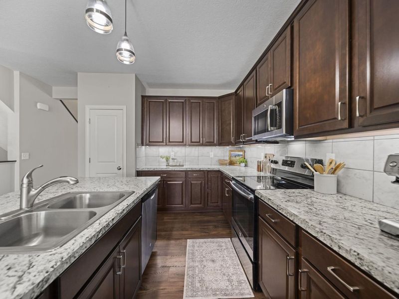 12325 Herons Landing Drive NW, Pickerington, OH 43147 Photo 11