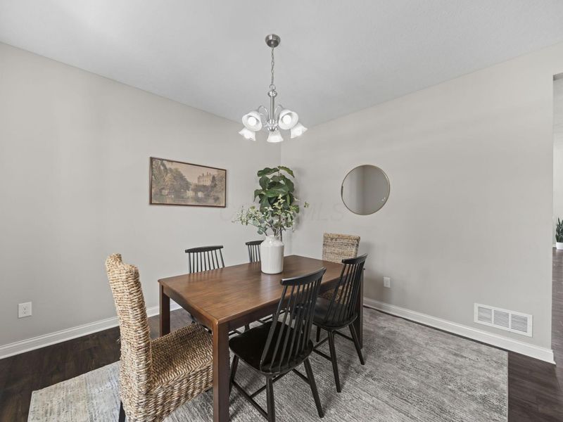 12325 Herons Landing Drive NW, Pickerington, OH 43147 Photo 5