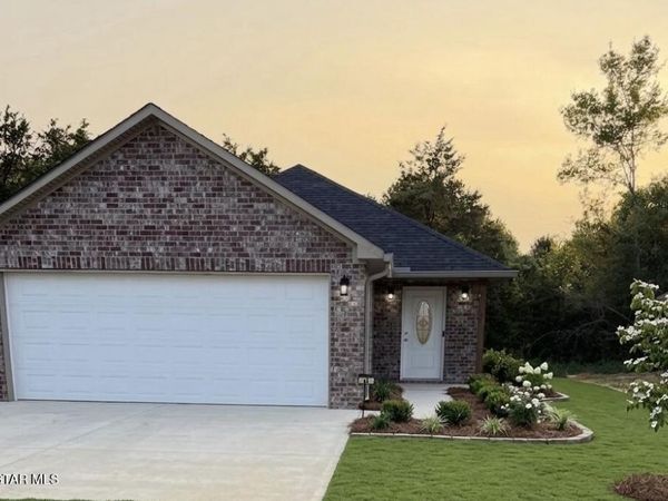 71 M Sisters Drive, Starkville, MS 39759