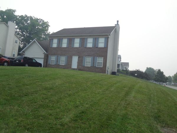 1035 Deer Creek Road , Carpentersville, IL 60110