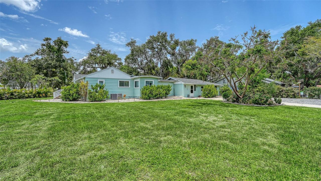 1507 10th Avenue W, Palmetto, FL 34221 Photo