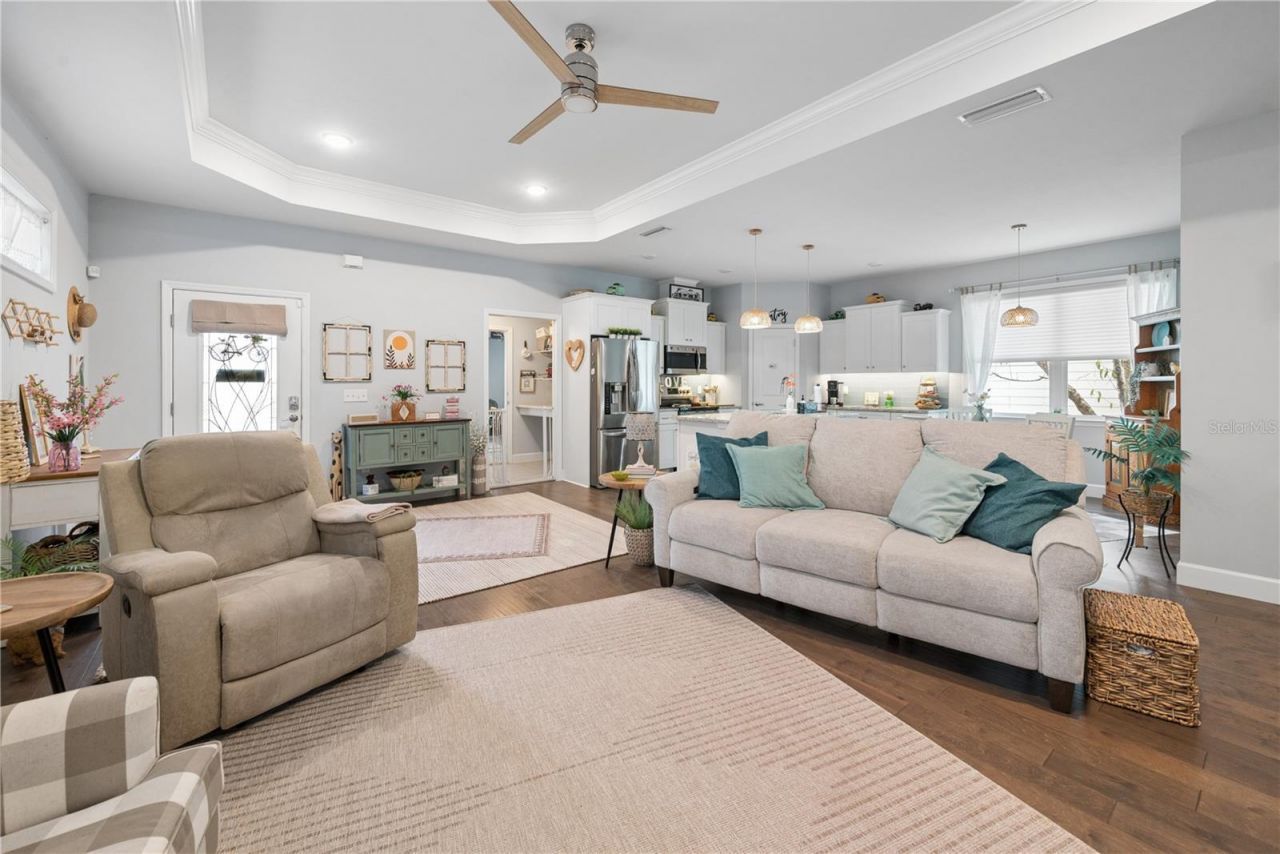 1761 SW 247th Street , Newberry, FL 32669 Photo
