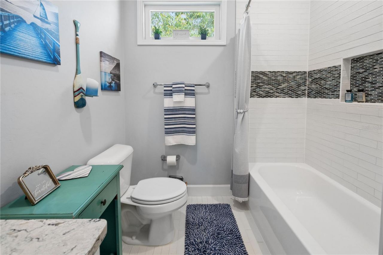1761 SW 247th Street , Newberry, FL 32669 Photo