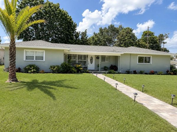 2001 MAGNOLIA DRIVE , CLEARWATER, FL 33764