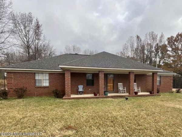 1340 Alonzo Gipson Road, Sardis, MS 38666
