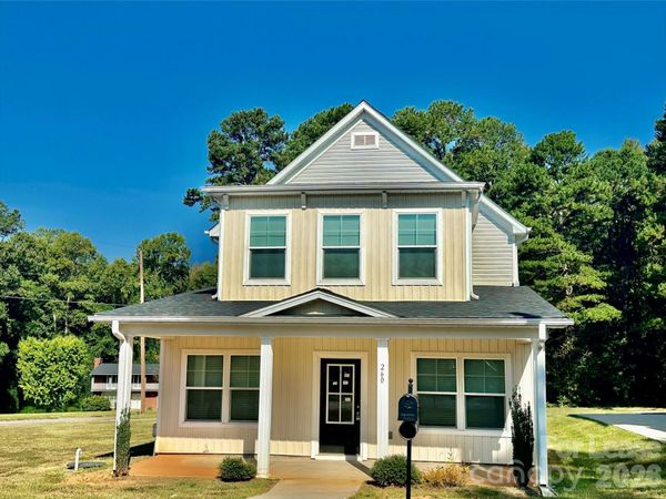 260 Mills Avenue , Troutman, NC 28166
