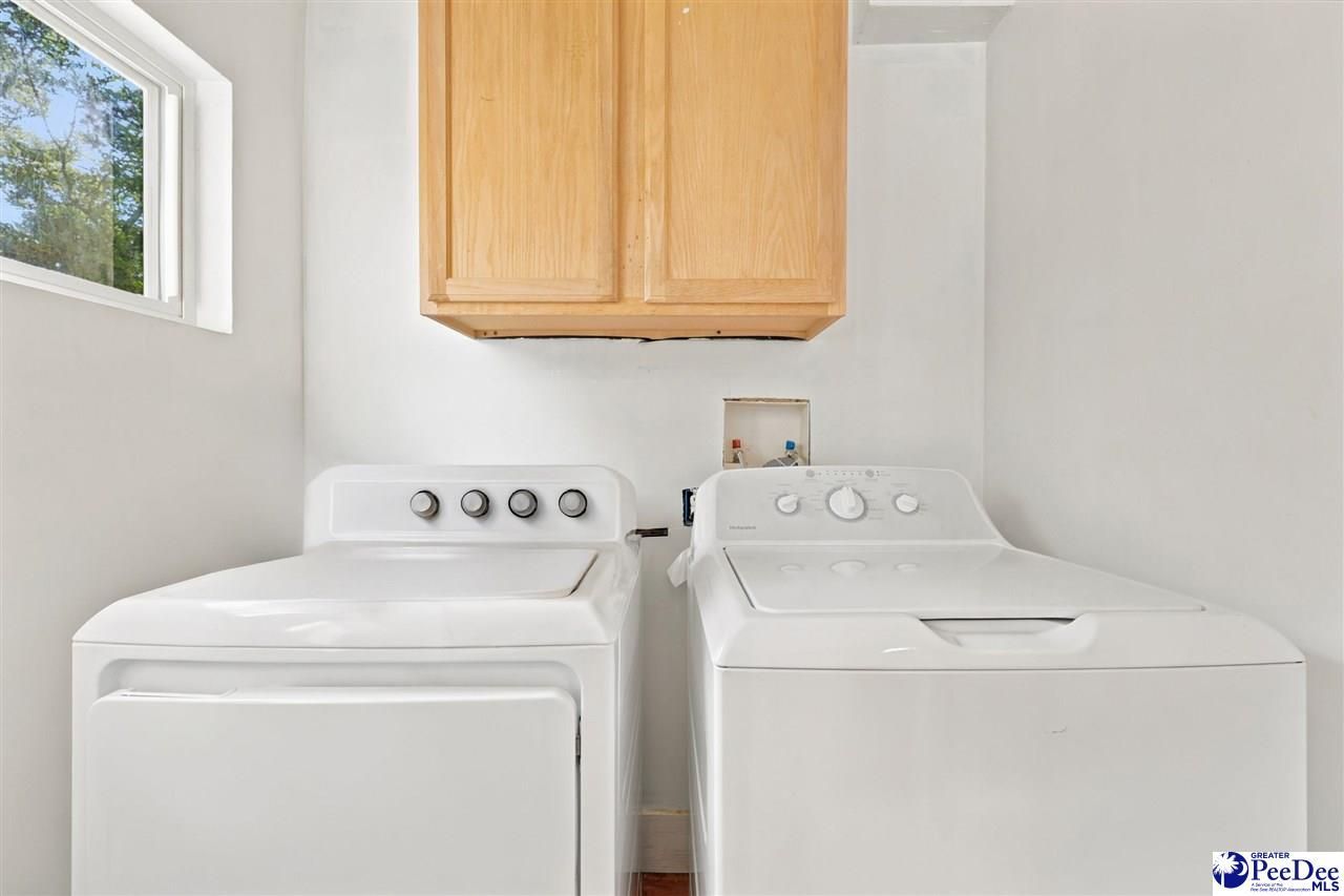 114 Brockington St Photo 13