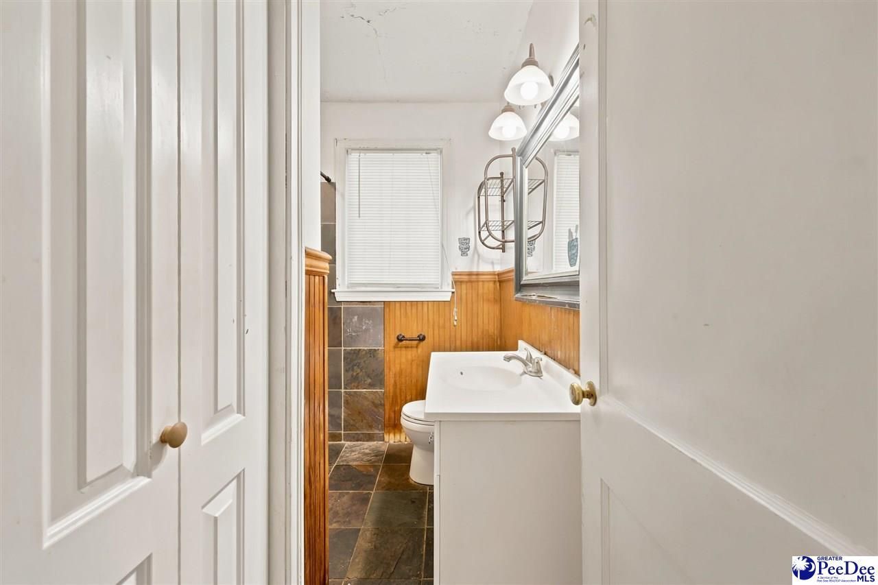 114 Brockington St Photo 14