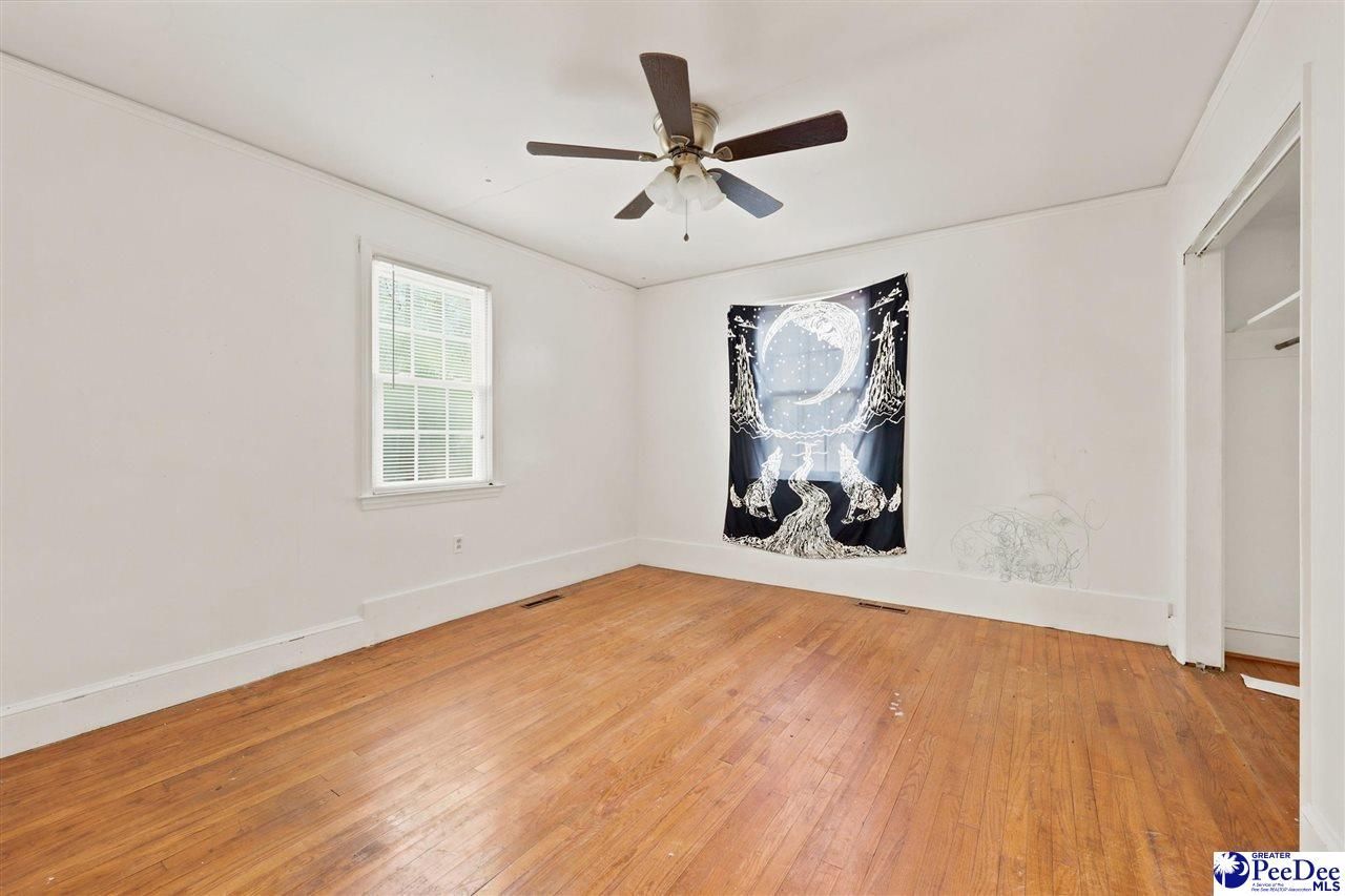 114 Brockington St Photo 16