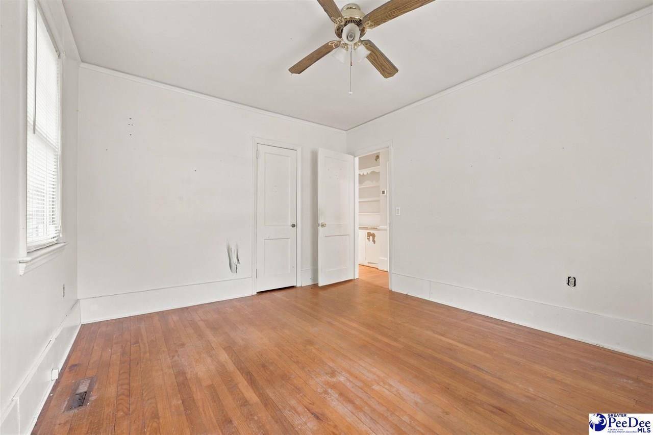 114 Brockington St Photo 19