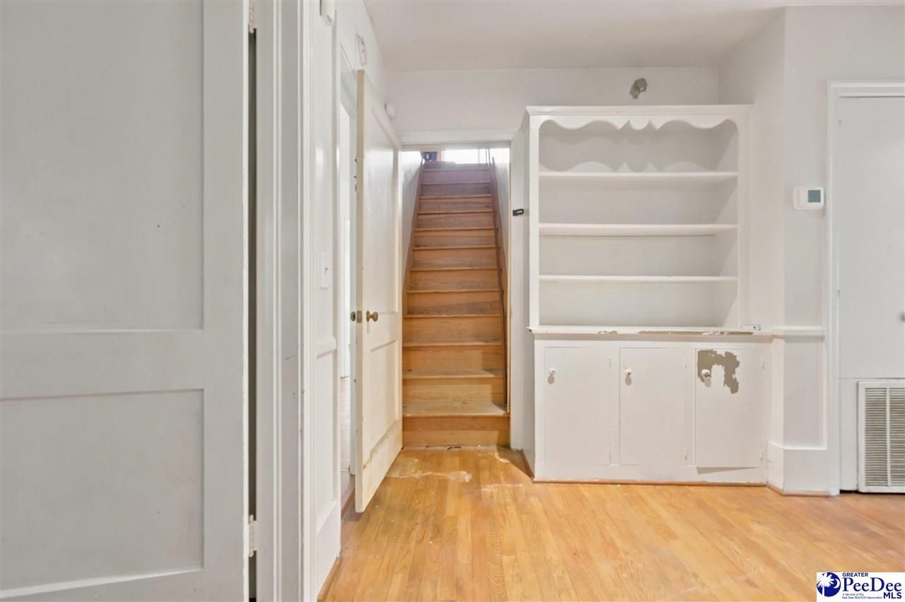 114 Brockington St Photo 20