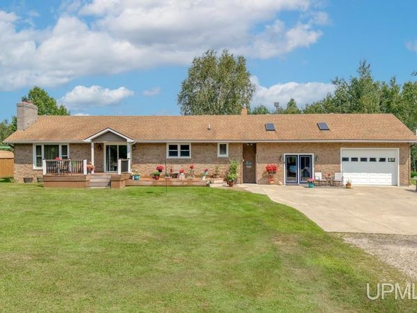 1622 Truax 24th Lane, Cornell Twp, MI 49818