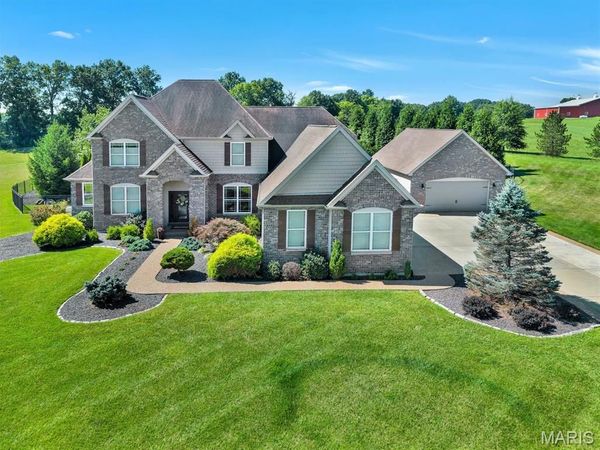11090 Stonebridge Lane , Wentzville, MO 63385