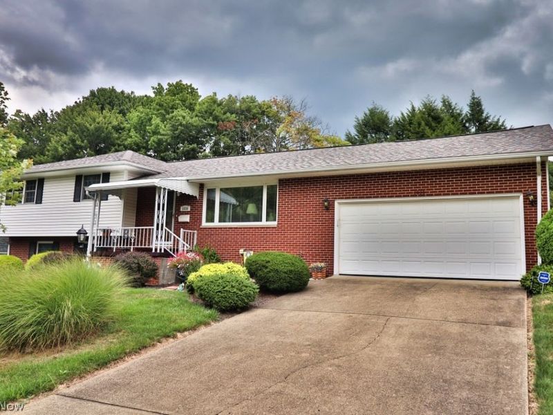1836 Bayberry Lane , Coshocton, OH 43812 Photo 1