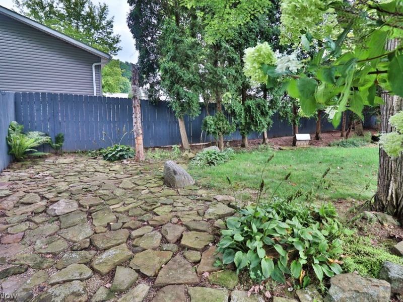 1836 Bayberry Lane , Coshocton, OH 43812 Photo 18