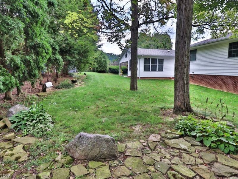 1836 Bayberry Lane , Coshocton, OH 43812 Photo 19