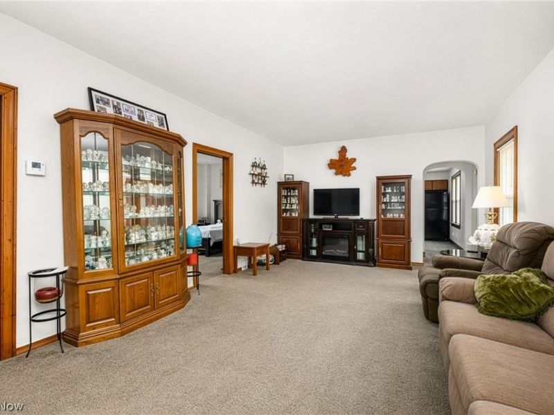 2984 Massillon Road , Akron, OH 44312 Photo 6