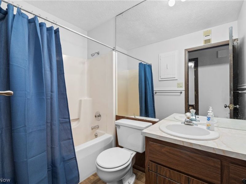 14969 Cowley Road , Columbia Station, OH 44028 Photo 32