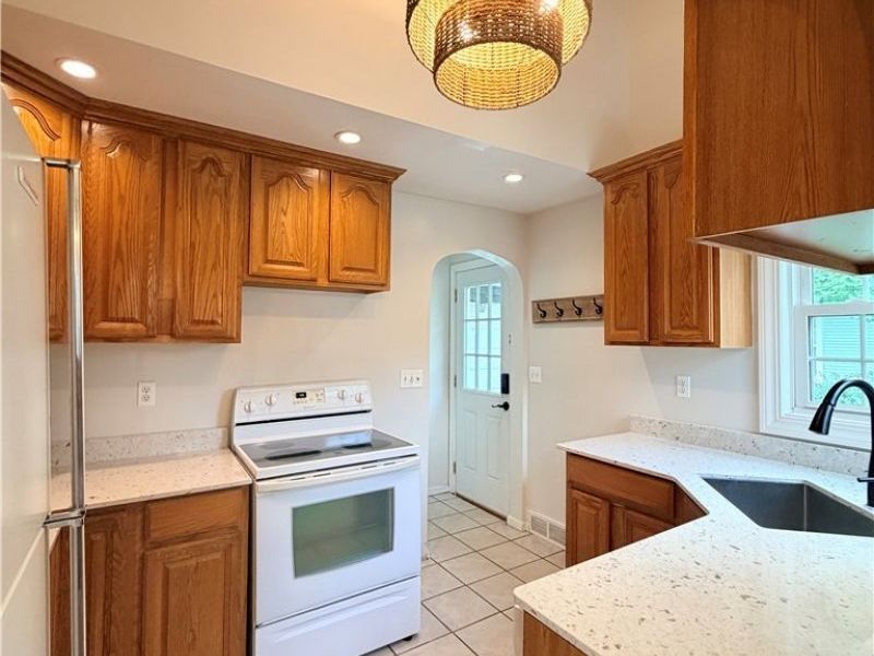 2007 32nd Street NW, Canton, OH 44709 Photo 11