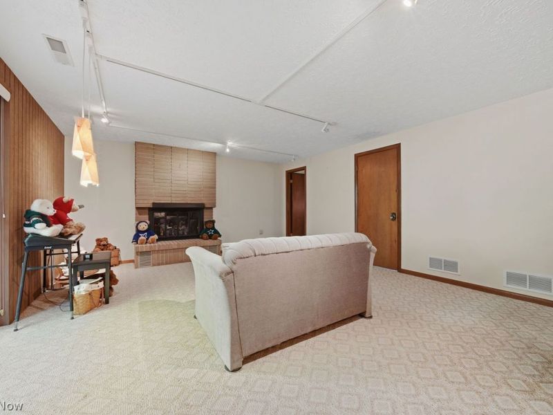 6368 Chiltern Road NW, Canal Fulton, OH 44614 Photo 39